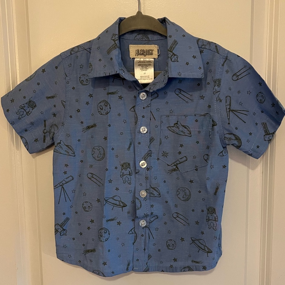 Alex and Jack Blue Astronaut Print Short Sleeve Button Up 2T